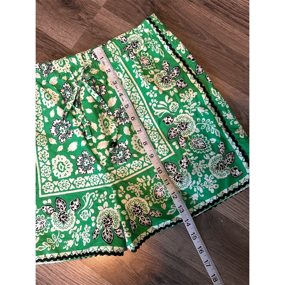 Zara Shorts Womens size Small Green Bandana Floral High Waisted Pull On - Picture 8 of 8